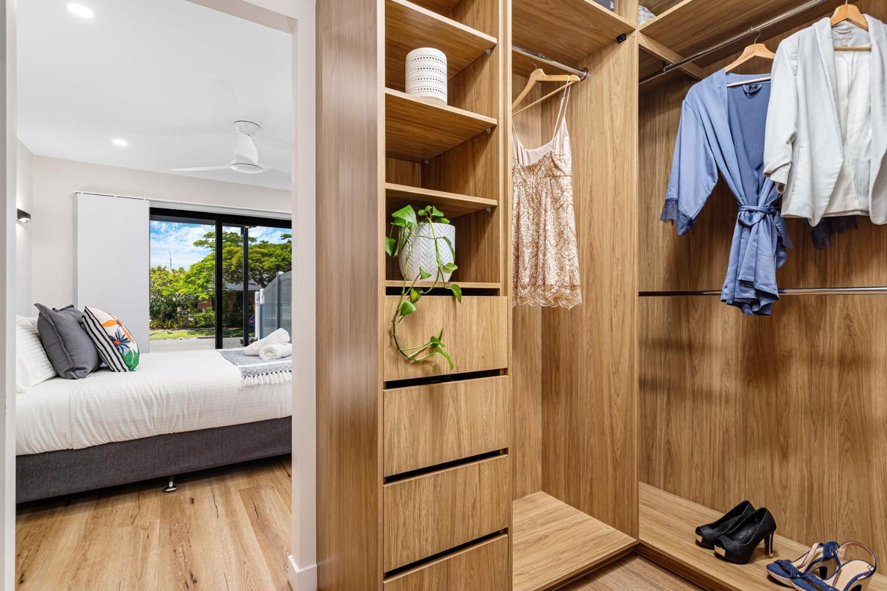 'southport Serenity Villa' By Paradise Holiday home *